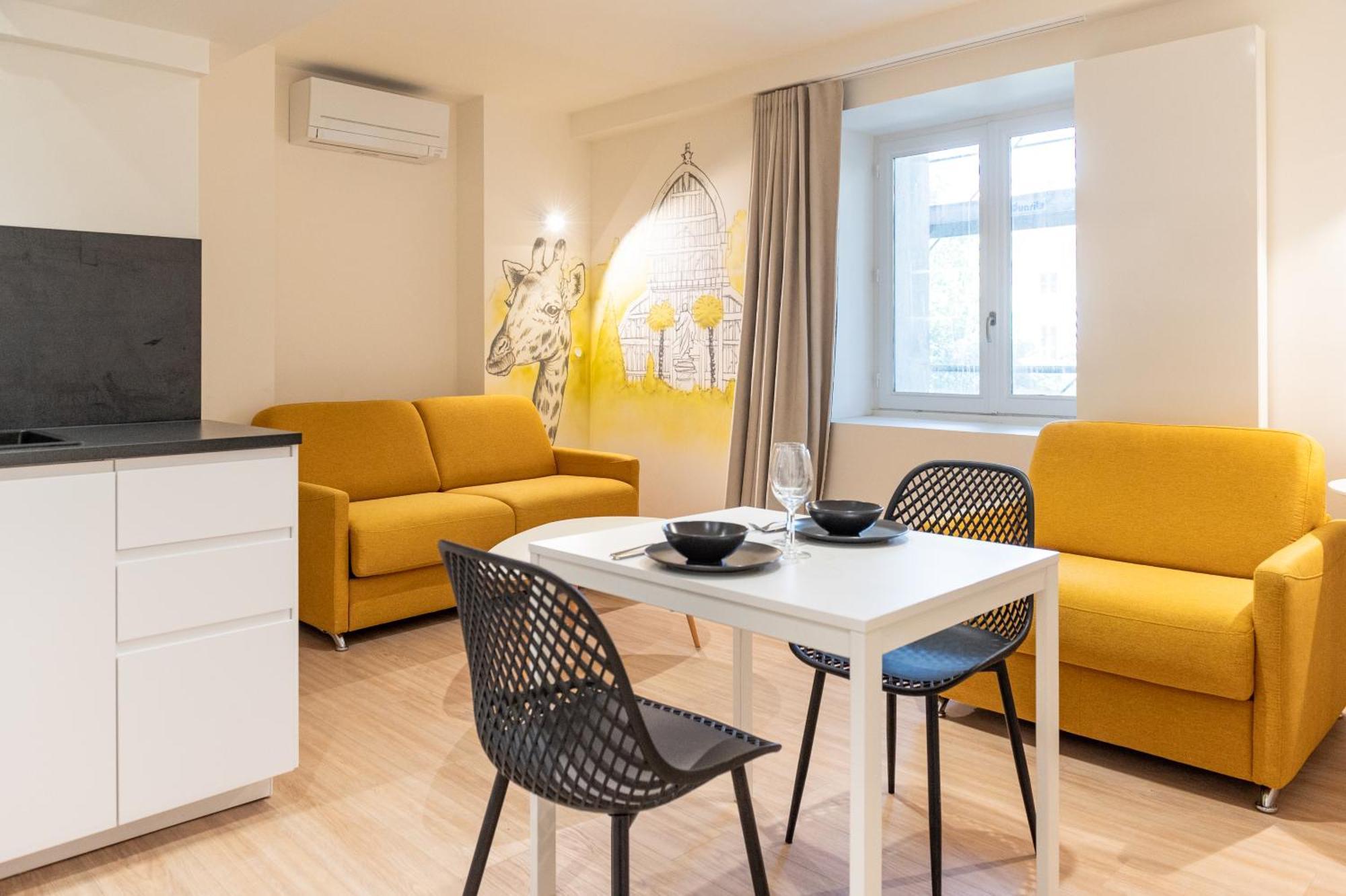 Croix Paquet - Appartements A Lione Esterno foto