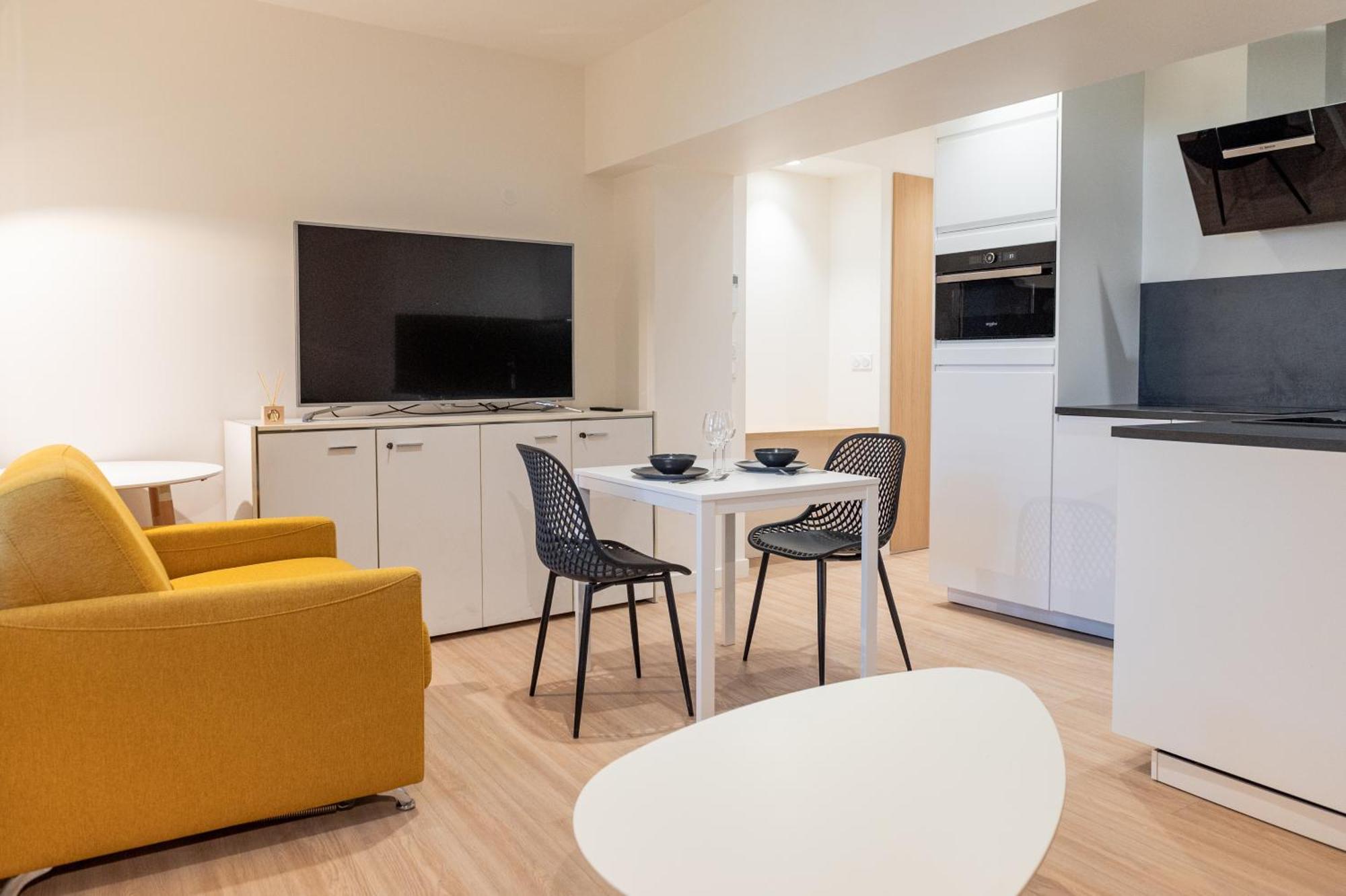 Croix Paquet - Appartements A Lione Esterno foto