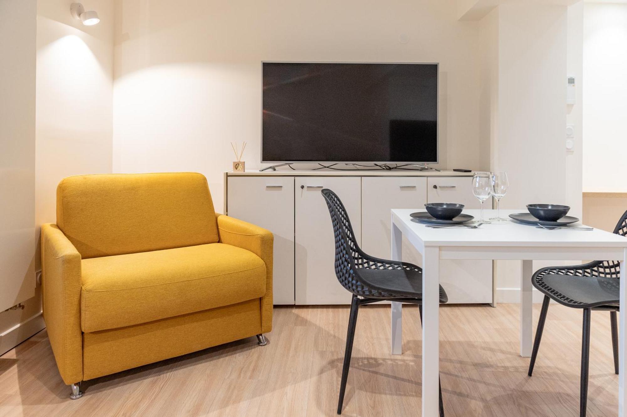 Croix Paquet - Appartements A Lione Esterno foto