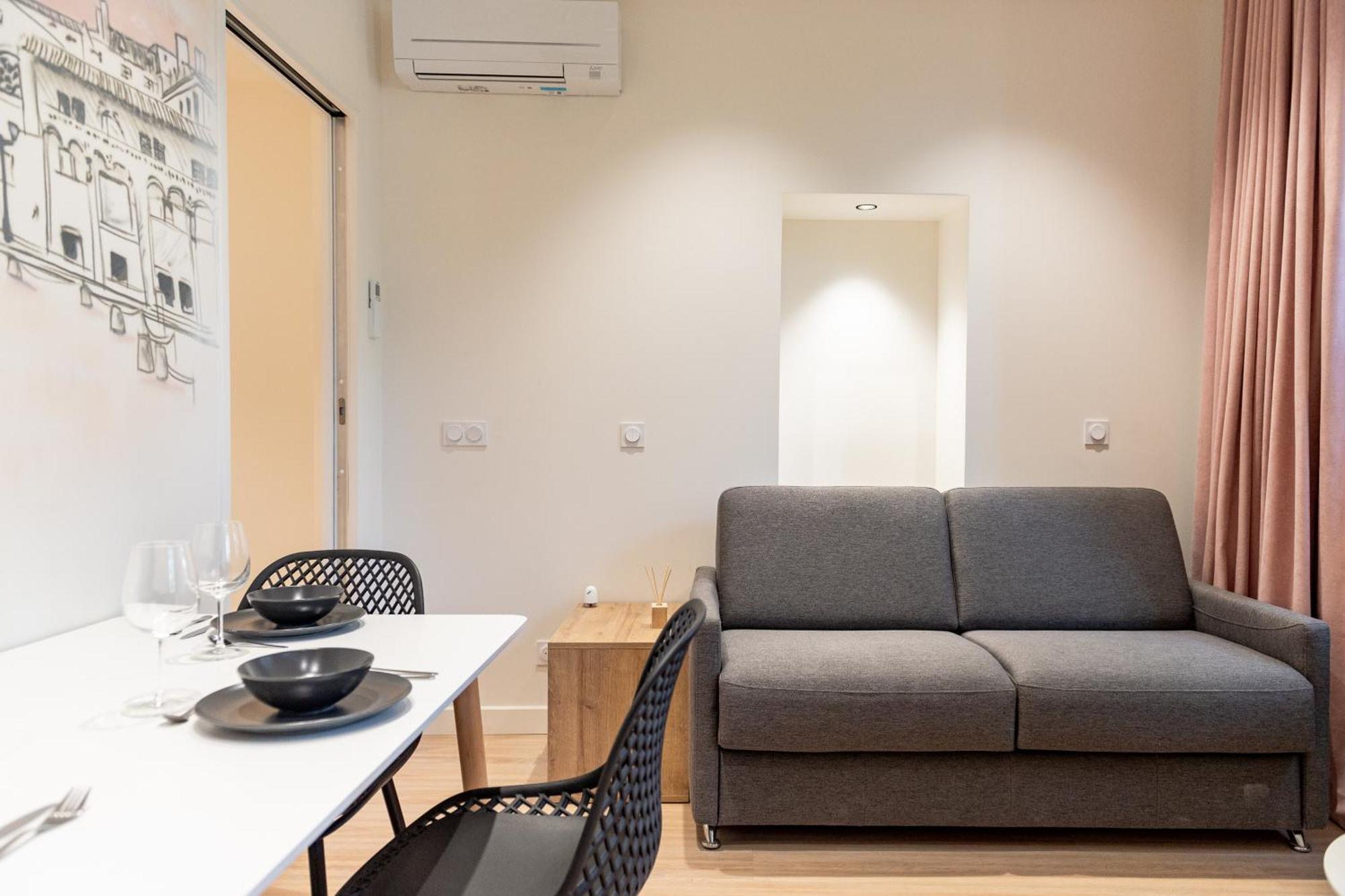 Croix Paquet - Appartements A Lione Esterno foto