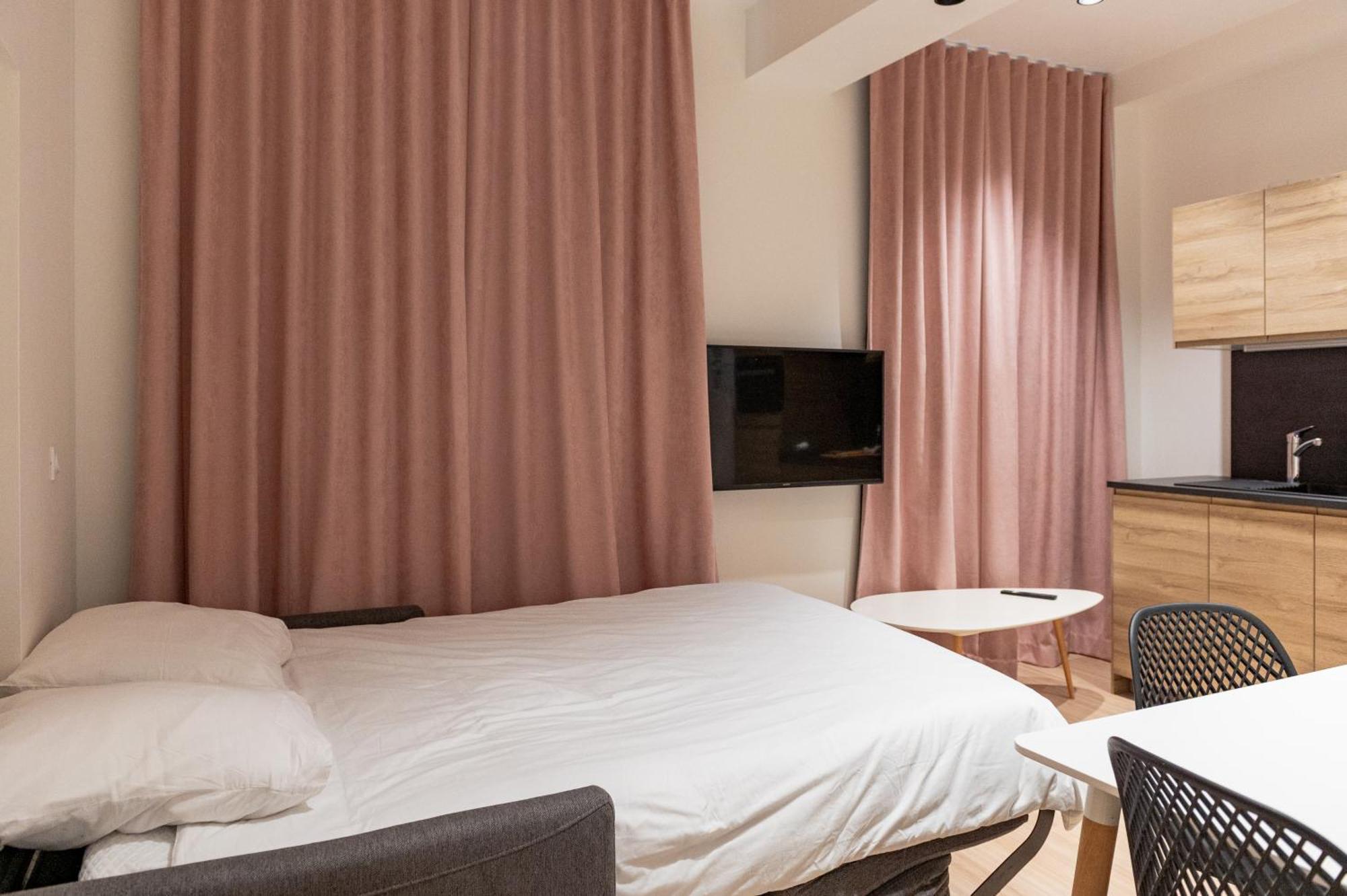 Croix Paquet - Appartements A Lione Esterno foto